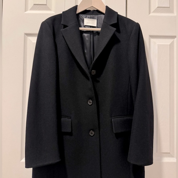 Havec Wool and Cashmere Tailored Long Coat in Black - Picture 5 of 9